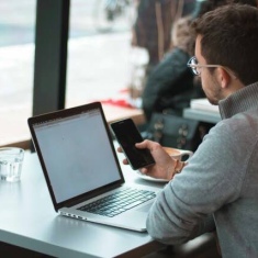 Декларирование и сертификация смартфонов и планшетов в Санкт-Петербурге